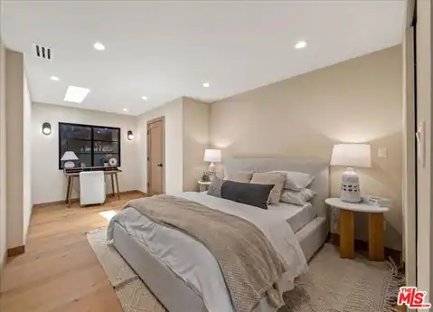 14537 Hesby St, Sherman Oaks, CA 91403 — photo 22