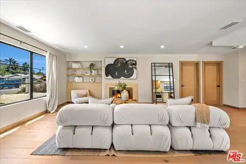 14537 Hesby St, Sherman Oaks, CA 91403 — photo 7