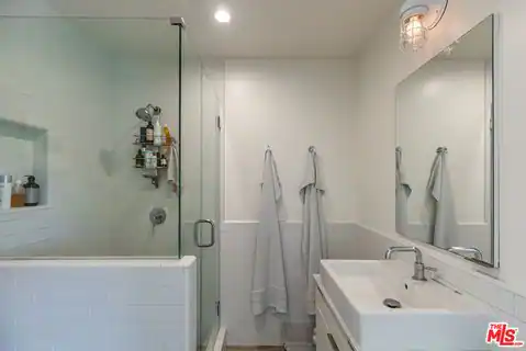 28901 Boniface Dr, Malibu, CA 90265 — photo 24