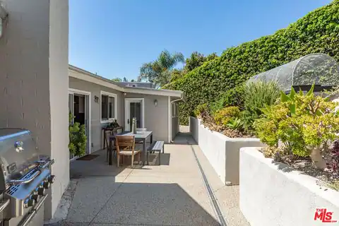 28901 Boniface Dr, Malibu, CA 90265 — photo 25