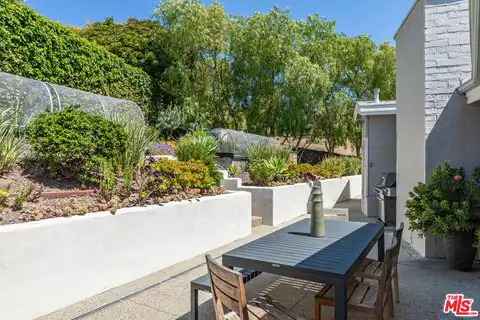28901 Boniface Dr, Malibu, CA 90265 — photo 27