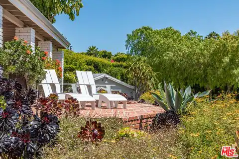 28901 Boniface Dr, Malibu, CA 90265 — photo 6