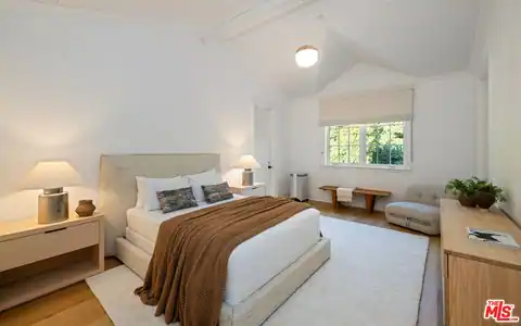 491 N Tigertail Rd, Los Angeles, CA 90049 — photo 22