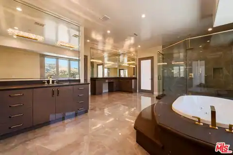 11631 Poema Pl, Chatsworth, CA 91311 — photo 24