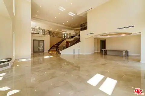 11631 Poema Pl, Chatsworth, CA 91311 — photo 8