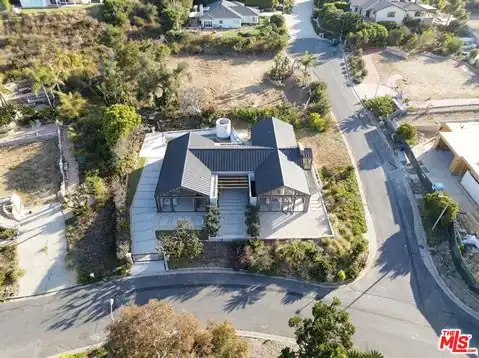 20521 Roca Chica Dr, Malibu, CA 90265 — photo 5