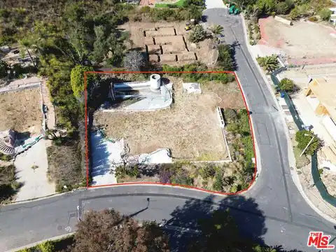20521 Roca Chica Dr, Malibu, CA 90265 — photo 6