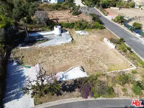 20521 Roca Chica Dr, Malibu, CA 90265 — photo 7
