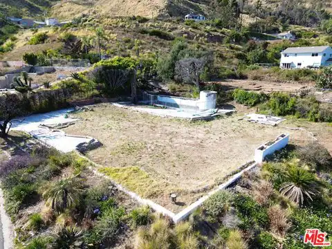 20521 Roca Chica Dr, Malibu, CA 90265 — photo 8