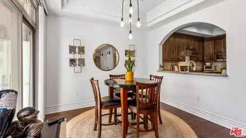 11582 Moorpark St #104, Studio City, CA 91602 — photo 11