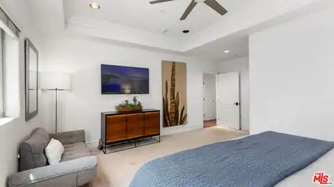 11582 Moorpark St #104, Studio City, CA 91602 — photo 14