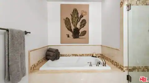 11582 Moorpark St #104, Studio City, CA 91602 — photo 16