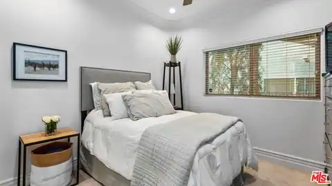 11582 Moorpark St #104, Studio City, CA 91602 — photo 17