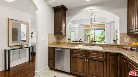 11582 Moorpark St #104, Studio City, CA 91602 — photo 6