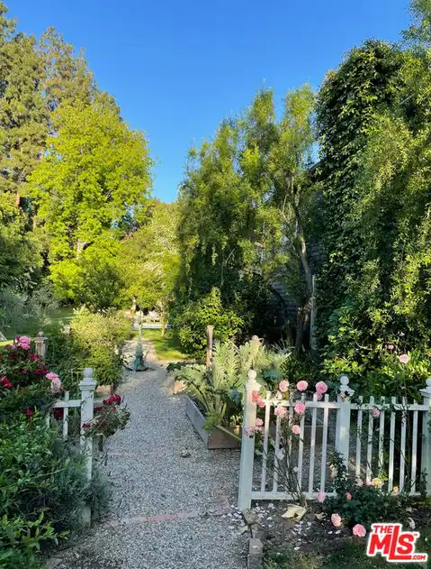 3326 Fryman Rd, Studio City, CA 91604 — photo 23