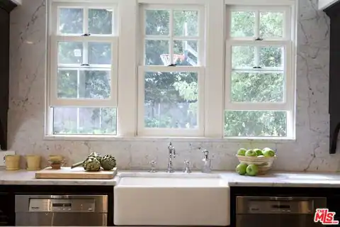 3326 Fryman Rd, Studio City, CA 91604 — photo 9