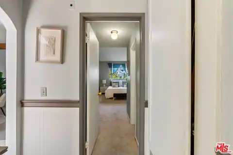3480 Barham Blvd #306, Los Angeles, CA 90068 — photo 3