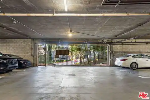 3480 Barham Blvd #306, Los Angeles, CA 90068 — photo 9