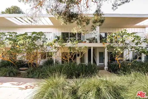 6467 Sycamore Meadows Dr, Malibu, CA 90265 — photo 11