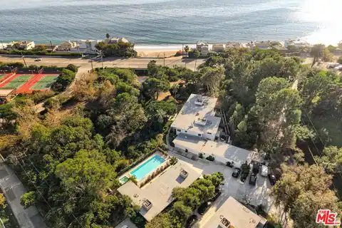 6467 Sycamore Meadows Dr, Malibu, CA 90265 — photo 7