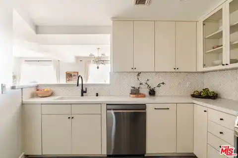 8866 Alcott St #4, Los Angeles, CA 90035 — photo 19