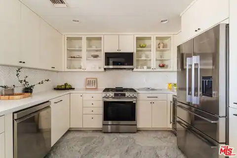 8866 Alcott St #4, Los Angeles, CA 90035 — photo 21