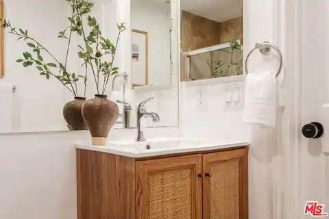 8866 Alcott St #4, Los Angeles, CA 90035 — photo 28