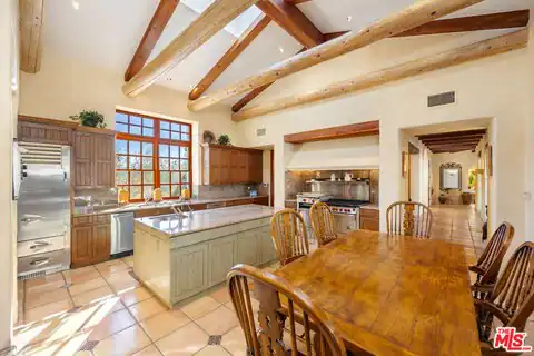25127 Jim Bridger Rd, Hidden Hills, CA 91302 — photo 13