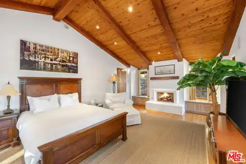 25127 Jim Bridger Rd, Hidden Hills, CA 91302 — photo 26