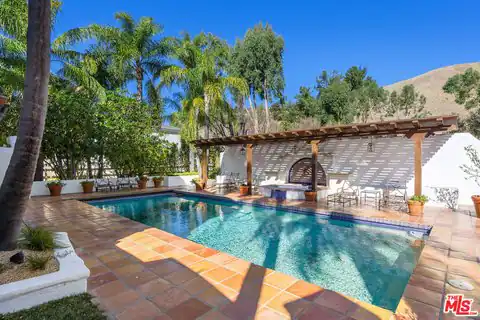 25127 Jim Bridger Rd, Hidden Hills, CA 91302 — photo 45