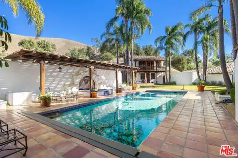 25127 Jim Bridger Rd, Hidden Hills, CA 91302 — photo 6