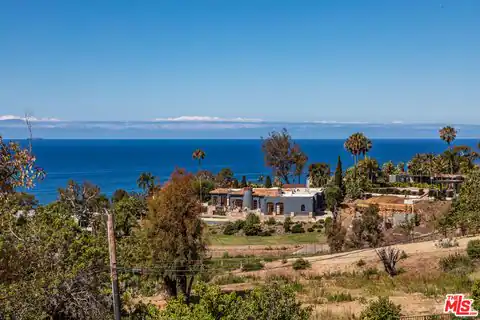 22077 Carbon Mesa Road, Malibu, CA 90265 — photo 2