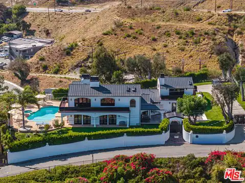 3453 Coast View Dr, Malibu, CA 90265 — photo 2