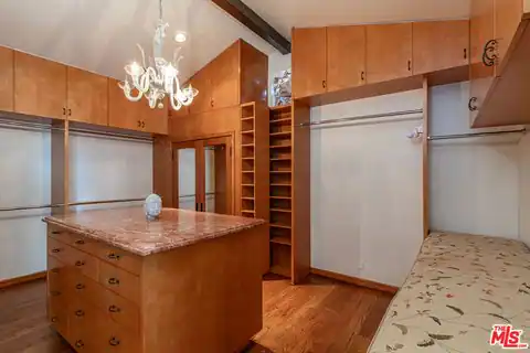 3453 Coast View Dr, Malibu, CA 90265 — photo 21