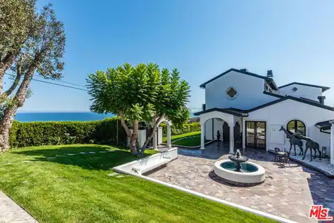 3453 Coast View Dr, Malibu, CA 90265 — photo 3