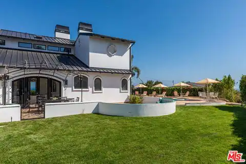 3453 Coast View Dr, Malibu, CA 90265 — photo 32
