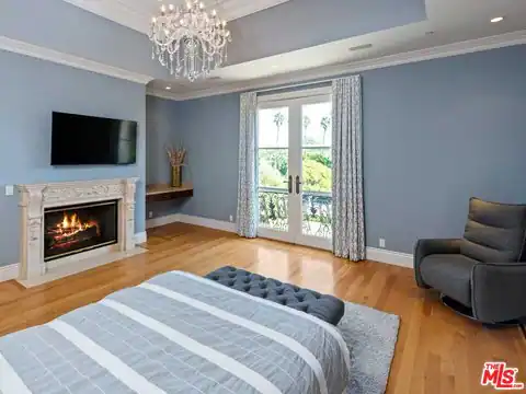 901 N Alpine Dr, Beverly Hills, CA 90210 — photo 29