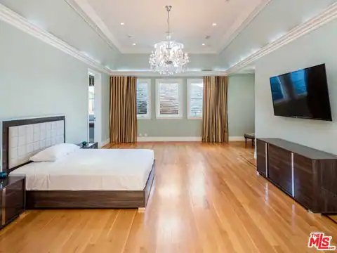 901 N Alpine Dr, Beverly Hills, CA 90210 — photo 31