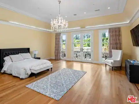 901 N Alpine Dr, Beverly Hills, CA 90210 — photo 32
