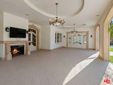 901 N Alpine Dr, Beverly Hills, CA 90210 — photo 9