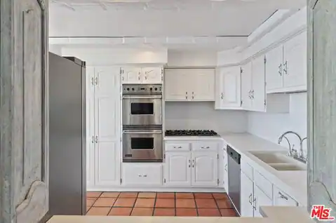 22548 Pacific Coast Hwy #101, Malibu, CA 90265 — photo 11