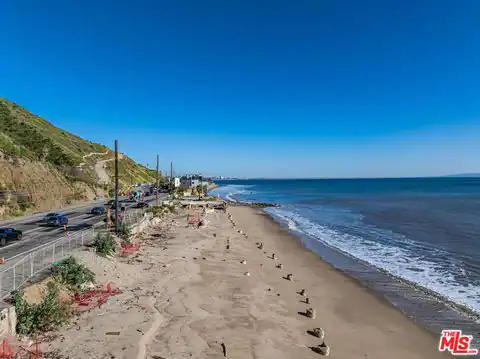 19042 Pacific Coast Hwy, Malibu, CA 90265 — photo 5