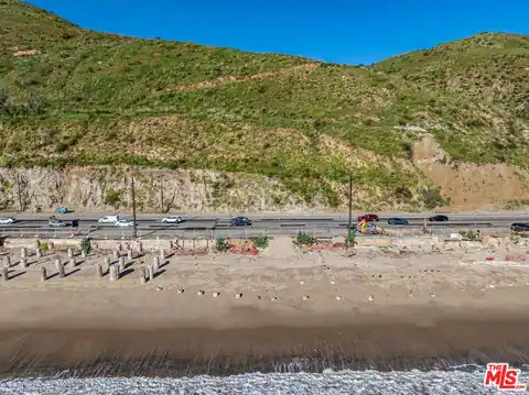 19042 Pacific Coast Hwy, Malibu, CA 90265 — photo 6