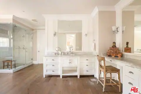 4505 Morella Ave, Valley Village, CA 91607 — photo 16