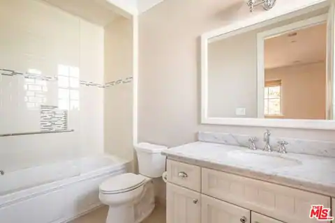 4505 Morella Ave, Valley Village, CA 91607 — photo 19