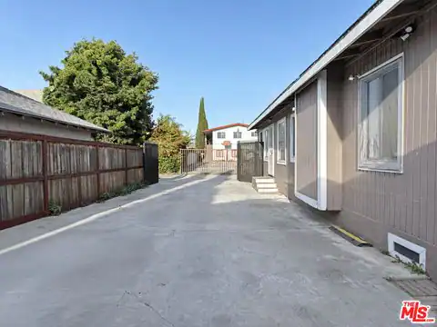 740 Daisy Ave, Long Beach, CA 90813 — photo 3