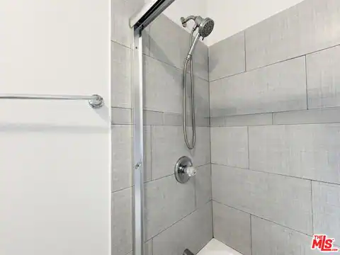 740 Daisy Ave, Long Beach, CA 90813 — photo 9