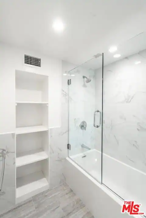 2201 Coldwater Canyon Dr, Beverly Hills, CA 90210 — photo 17