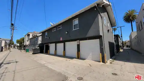 727 Olive Ave, Long Beach, CA 90813 — photo 11