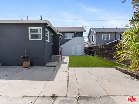 727 Olive Ave, Long Beach, CA 90813 — photo 2